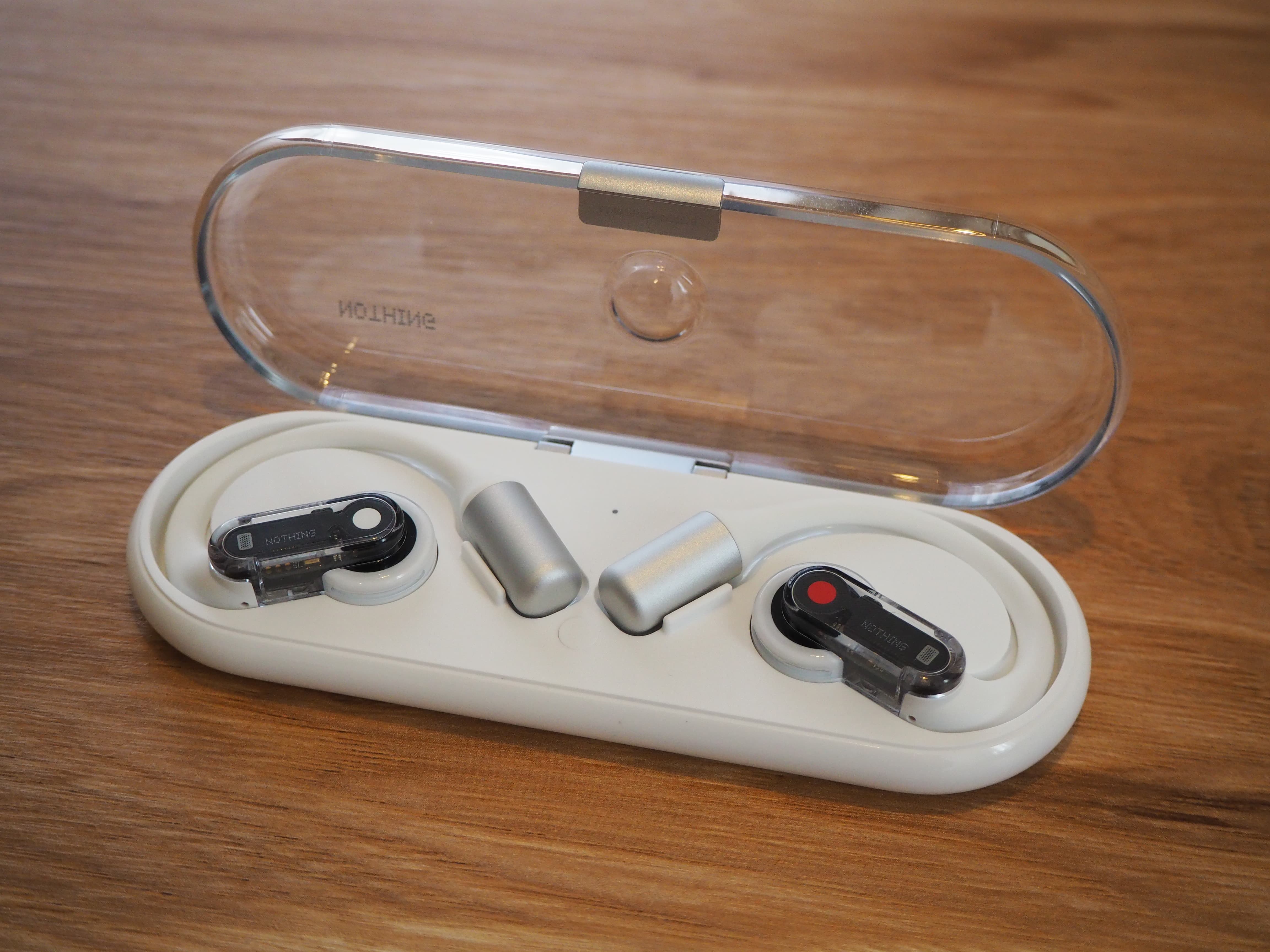 初めてのオープンイヤーイヤホン「Nothing Ear (open)」がいい感じ